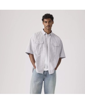 LEVIS® MEN'S SHORT-SLEEVE...